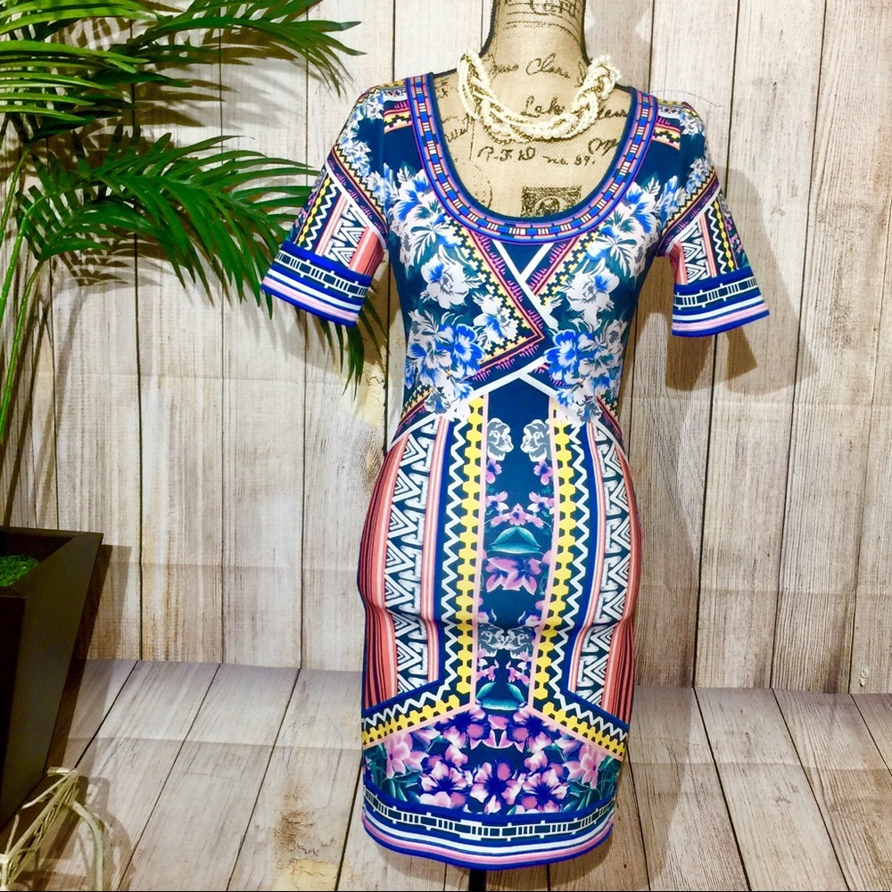 Multi-Color Dress - Picture 4 of 5